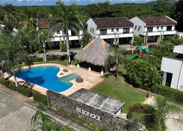 Full Condo In Tamarindo, Cr