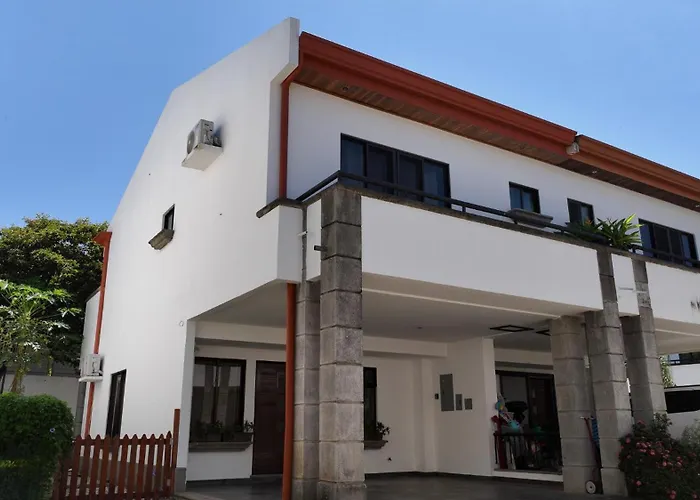 Full Condo In Tamarindo, Cr