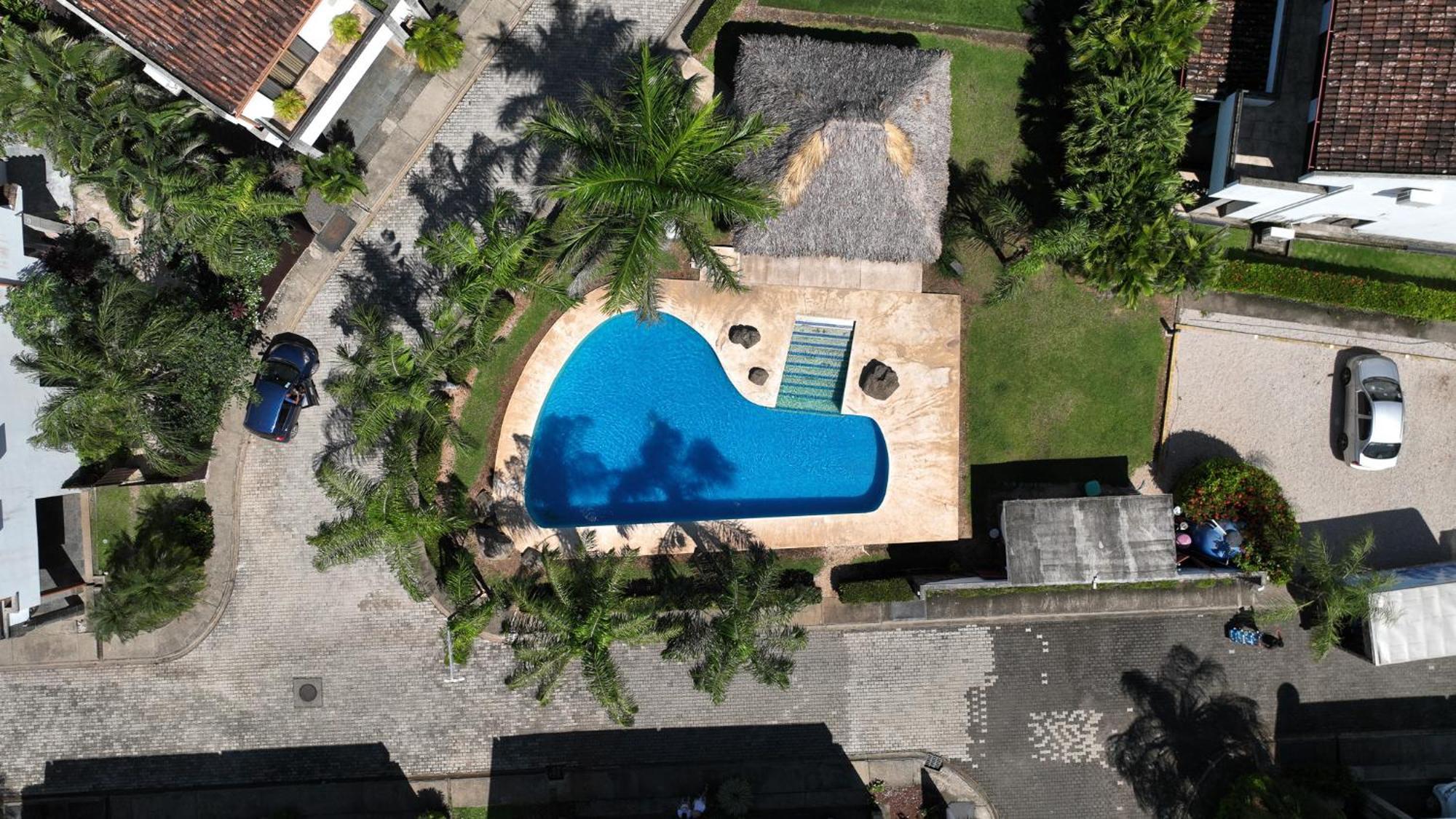 Full In Tamarindo, Cr Tamarindo